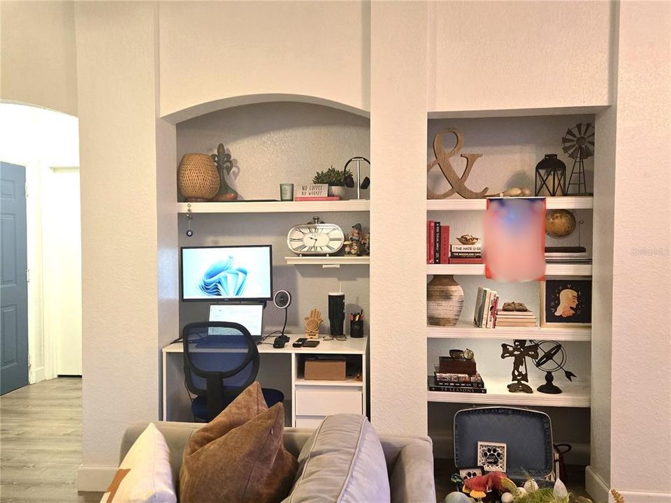 En Venta: $176,000 (1 camas, 1 baños, 837 Pies cuadrados)