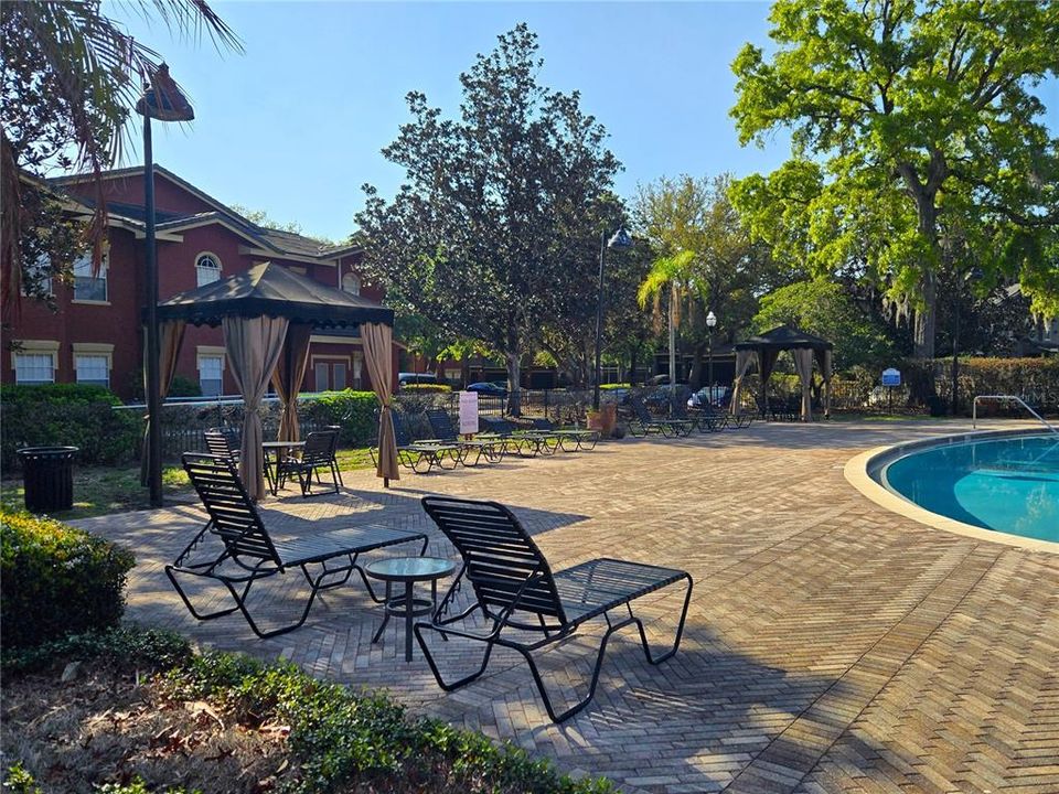 En Venta: $176,000 (1 camas, 1 baños, 837 Pies cuadrados)