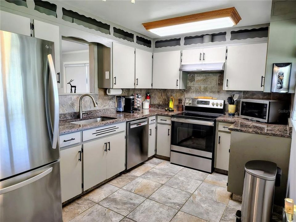 For Sale: $420,000 (4 beds, 2 baths, 1329 Square Feet)