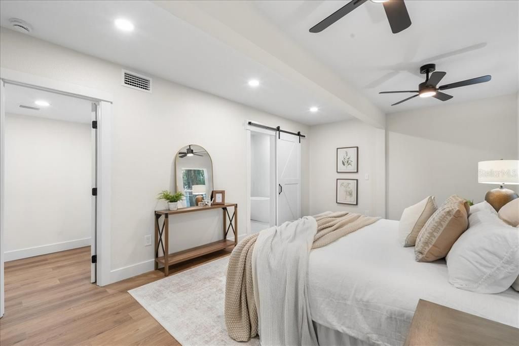 Activo con contrato: $475,000 (4 camas, 3 baños, 2696 Pies cuadrados)