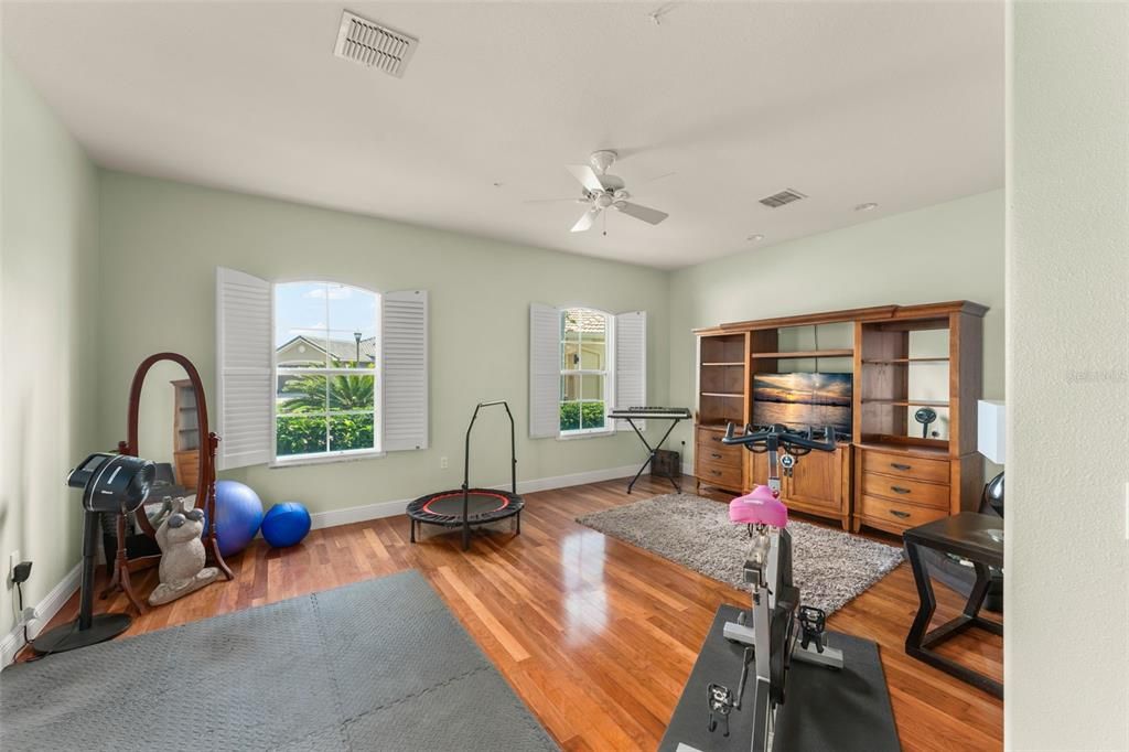 Active With Contract: $484,000 (3 beds, 3 baths, 2741 Square Feet)