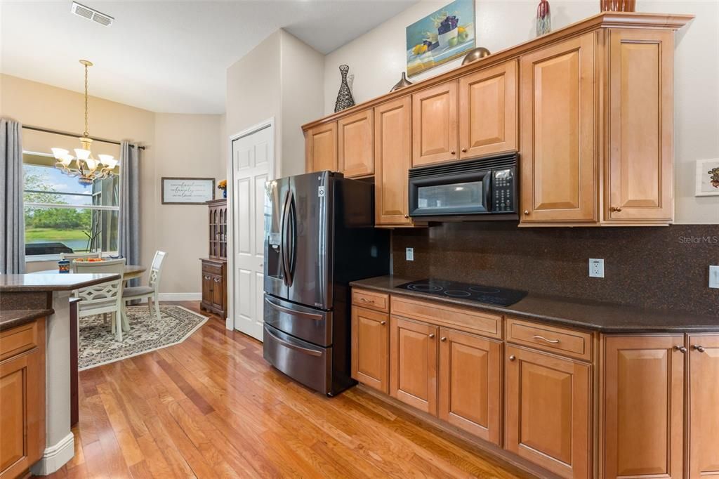 Active With Contract: $484,000 (3 beds, 3 baths, 2741 Square Feet)