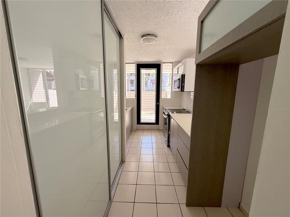 Active With Contract: $175,500 (3 beds, 2 baths, 1056 Square Feet)