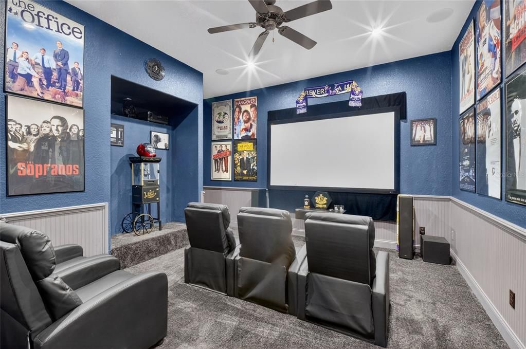For Sale: $1,825,000 (4 beds, 4 baths, 4549 Square Feet)