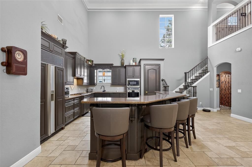 For Sale: $1,825,000 (4 beds, 4 baths, 4549 Square Feet)