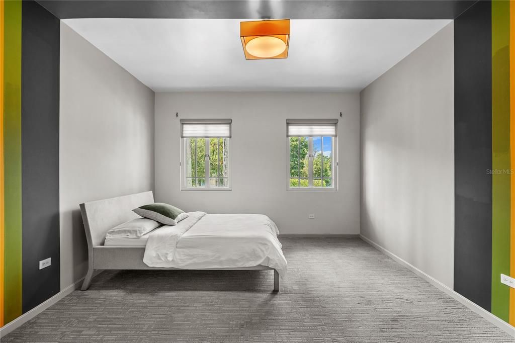 For Sale: $10,000,000 (7 beds, 8 baths, 10000 Square Feet)