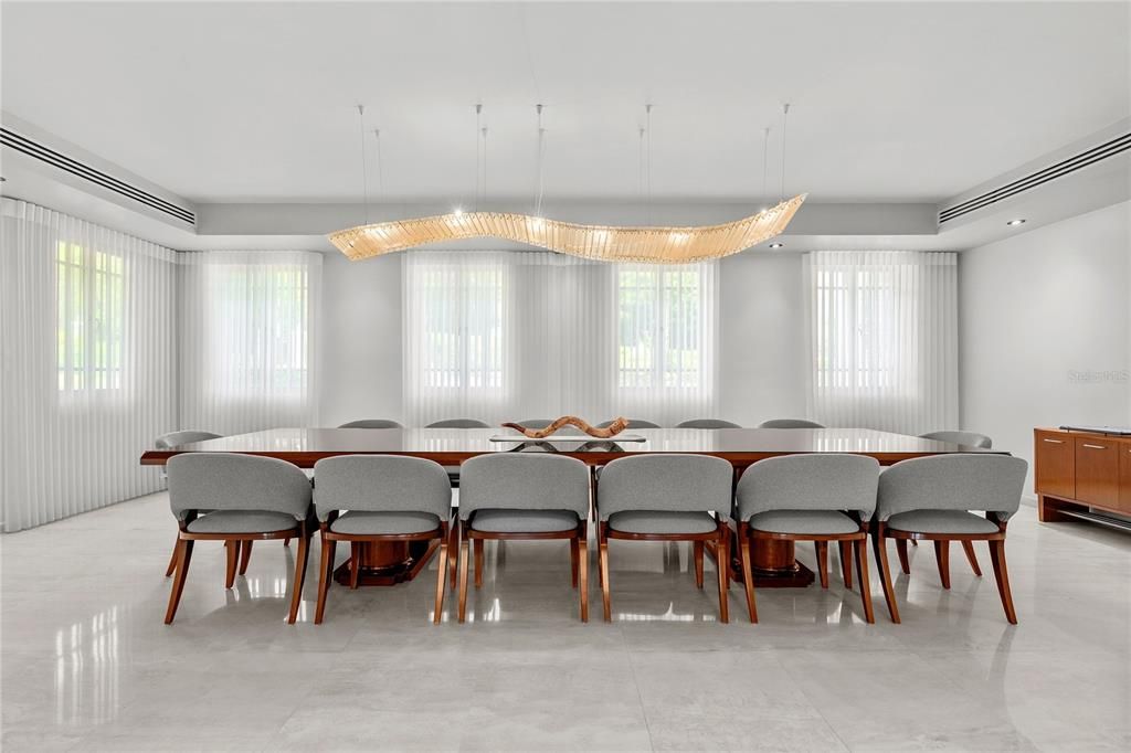 For Sale: $10,000,000 (7 beds, 8 baths, 10000 Square Feet)