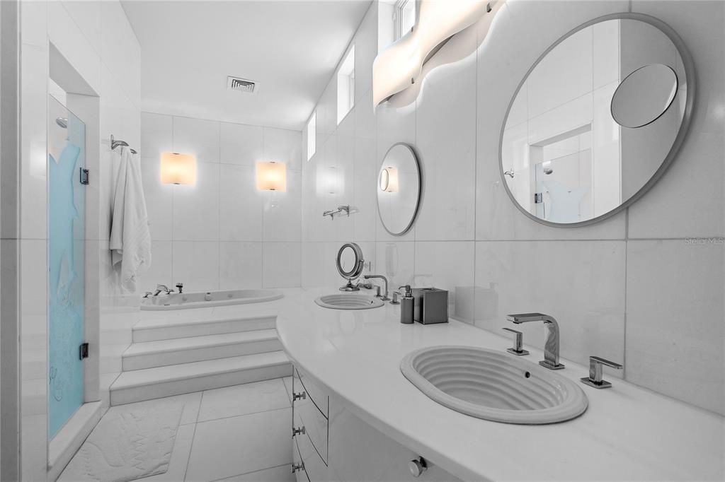 For Sale: $10,000,000 (7 beds, 8 baths, 10000 Square Feet)
