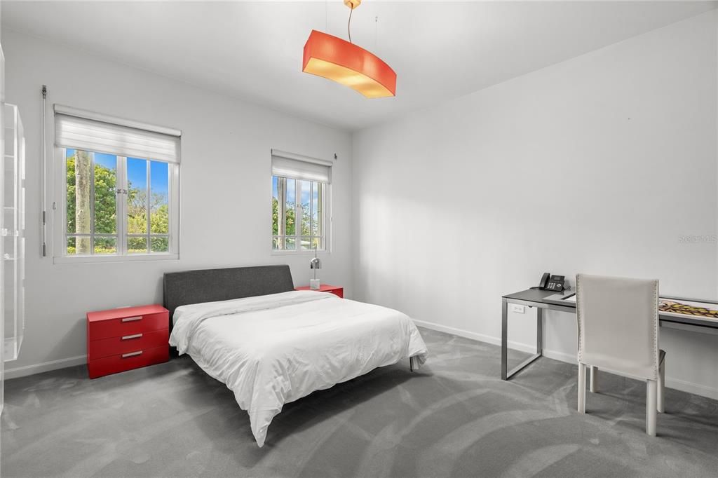 For Sale: $10,000,000 (7 beds, 8 baths, 10000 Square Feet)