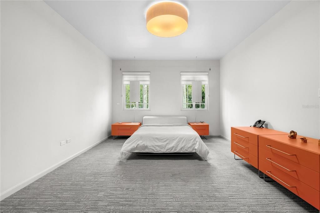 For Sale: $10,000,000 (7 beds, 8 baths, 10000 Square Feet)