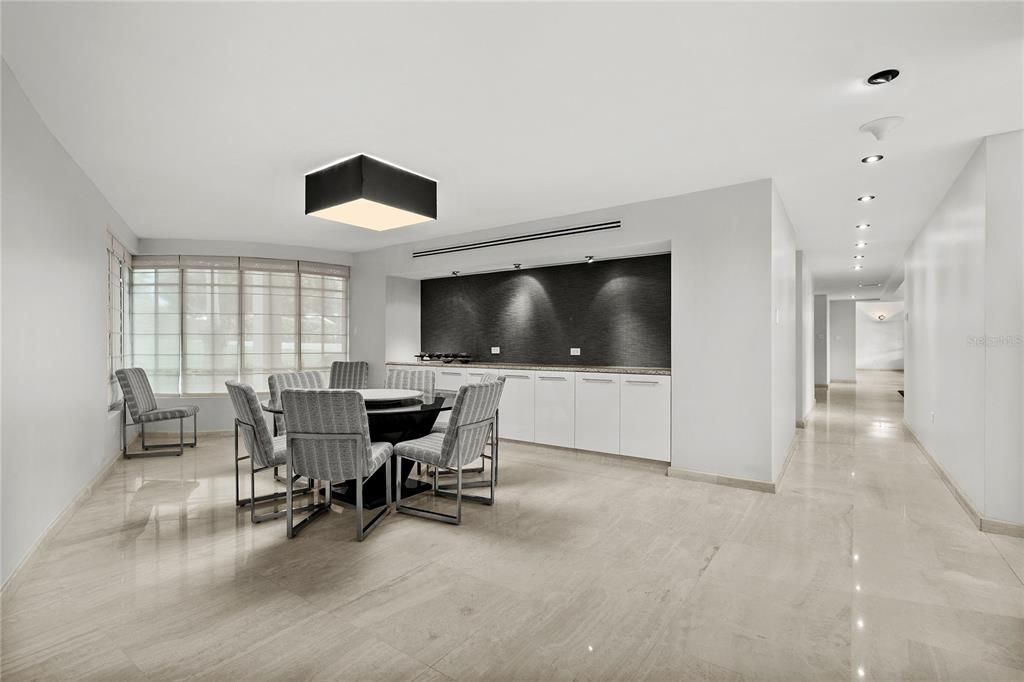 For Sale: $10,000,000 (7 beds, 8 baths, 10000 Square Feet)
