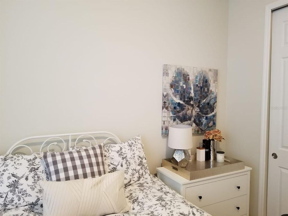 Activo con contrato: $780,000 (6 camas, 4 baños, 3648 Pies cuadrados)
