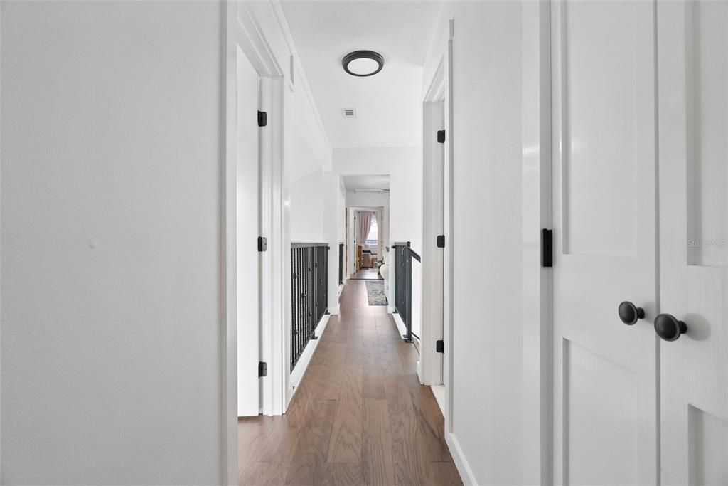 Под контрактом: $819,990 (5 спален, 3 ванн, 3147 Квадратных фут)