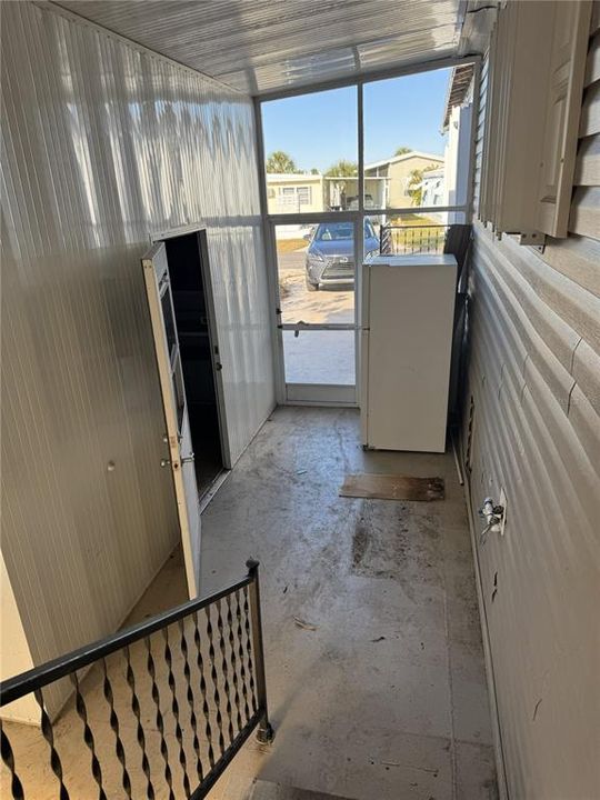 合同活跃: $139,900 (2 贝兹, 2 浴室, 1404 平方英尺)