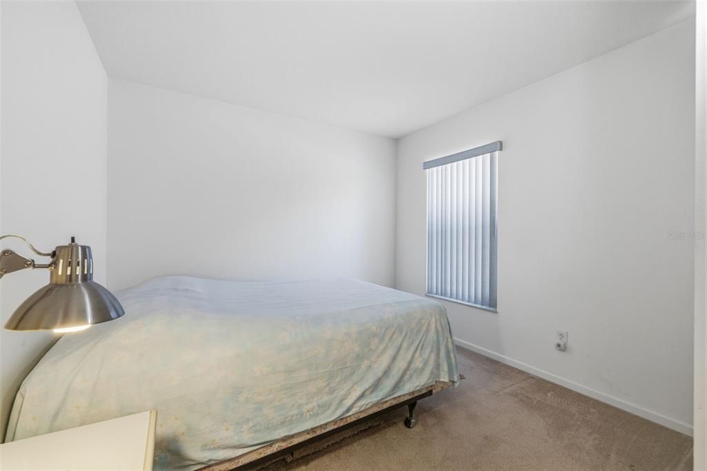 Activo con contrato: $275,000 (3 camas, 2 baños, 1226 Pies cuadrados)