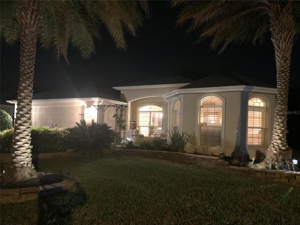 For Sale: $759,000 (3 beds, 2 baths, 2060 Square Feet)