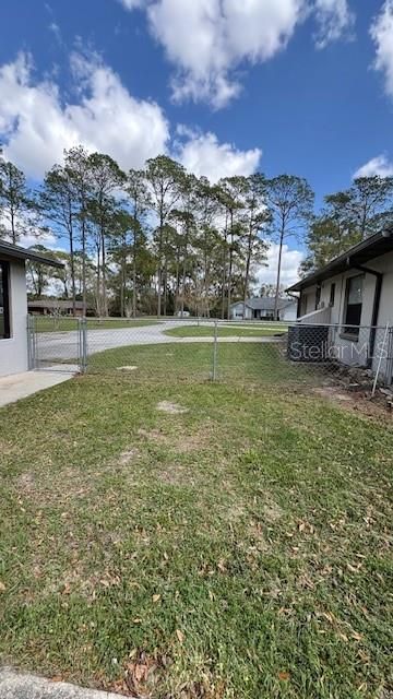 For Sale: $299,000 (3 beds, 2 baths, 1714 Square Feet)