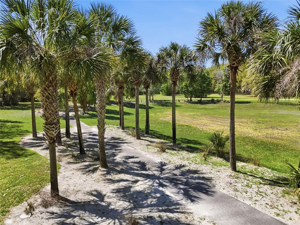 For Sale: $599,000 (5 beds, 4 baths, 3216 Square Feet)