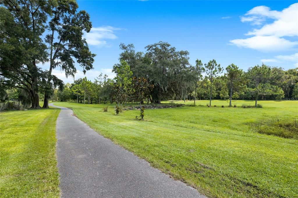 For Sale: $599,000 (5 beds, 4 baths, 3216 Square Feet)