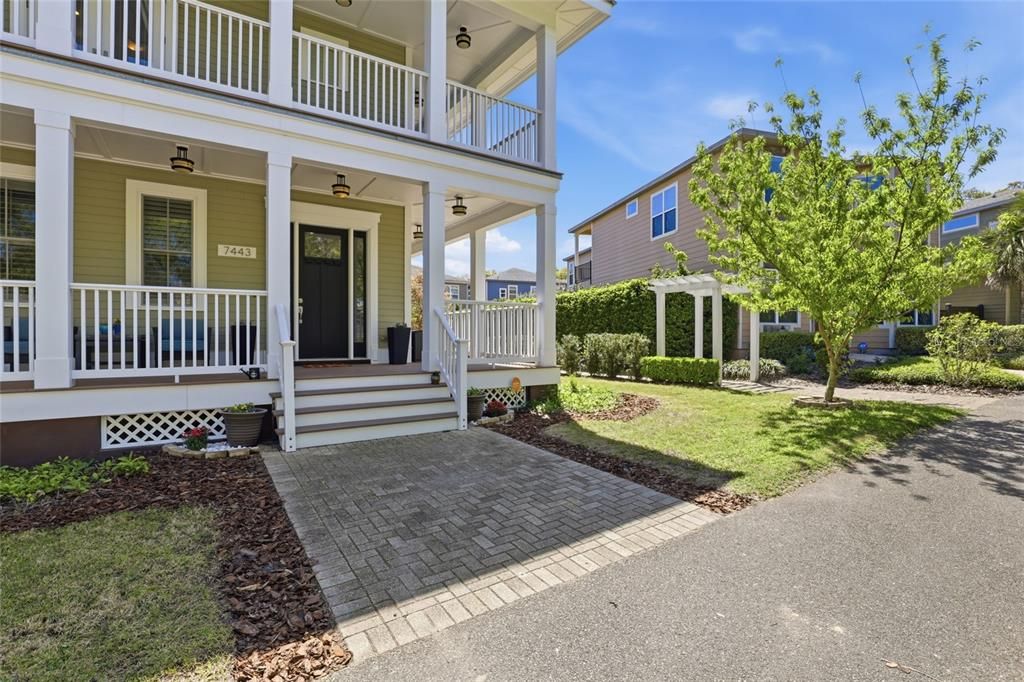 For Sale: $599,000 (5 beds, 4 baths, 3216 Square Feet)