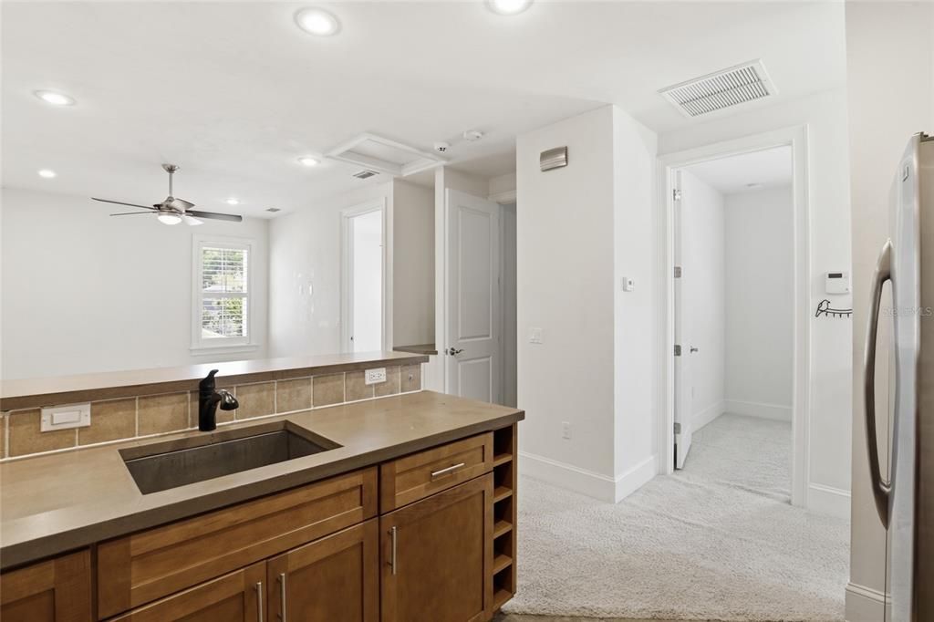 For Sale: $599,000 (5 beds, 4 baths, 3216 Square Feet)
