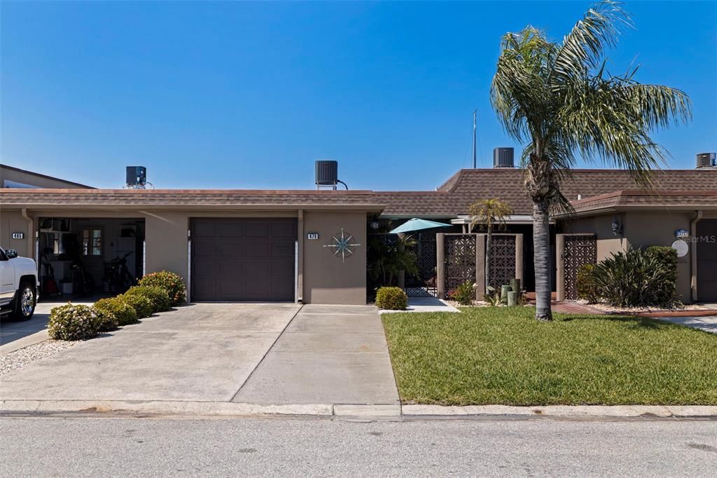 For Sale: $695,000 (2 beds, 2 baths, 1650 Square Feet)