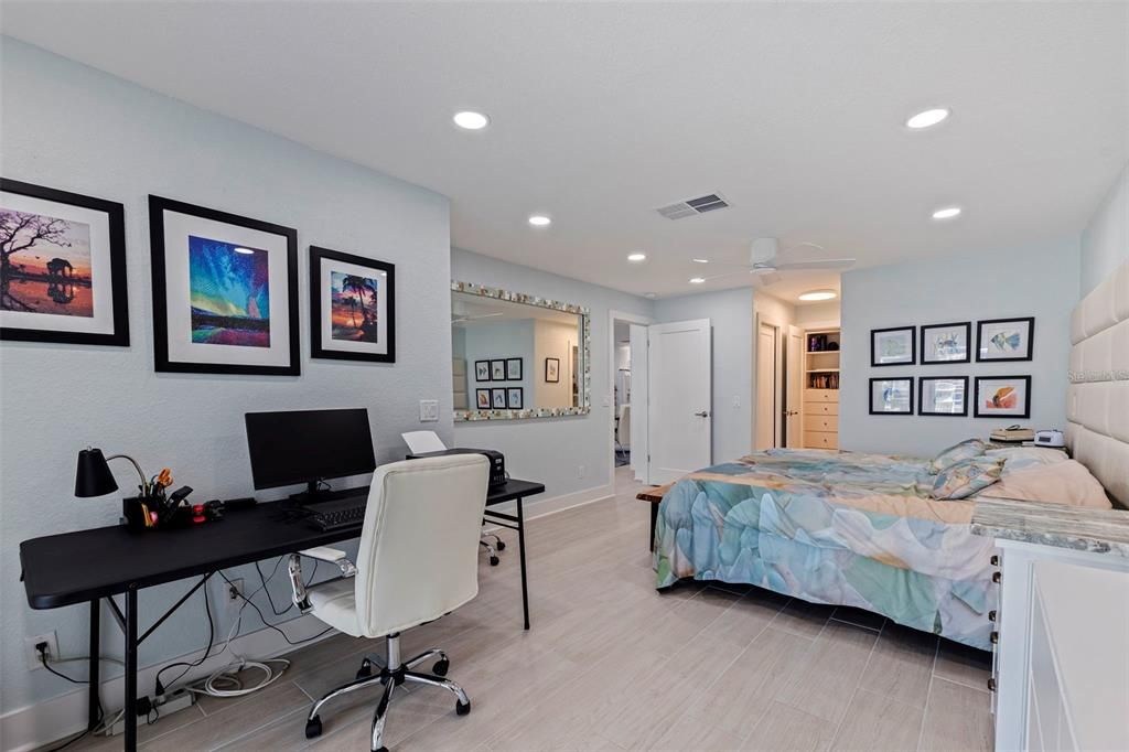 For Sale: $695,000 (2 beds, 2 baths, 1650 Square Feet)