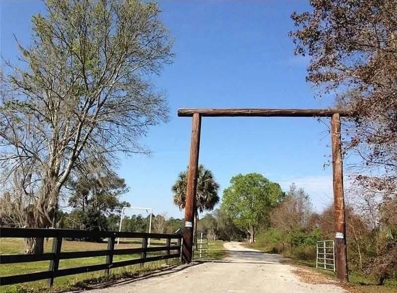 待售: $879,000 (2 贝兹, 1 浴室, 1326 平方英尺)