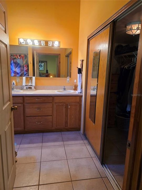 En Venta: $759,000 (2 camas, 1 baños, 1326 Pies cuadrados)