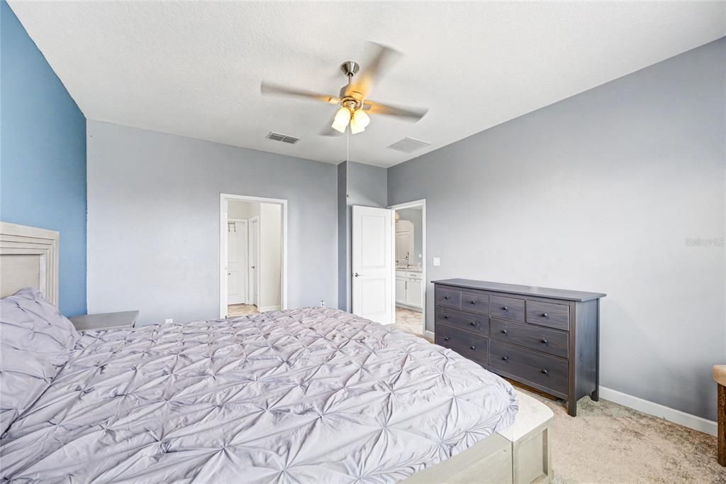 В аренду: $2,800 (3 спален, 2 ванн, 1754 Квадратных фут)