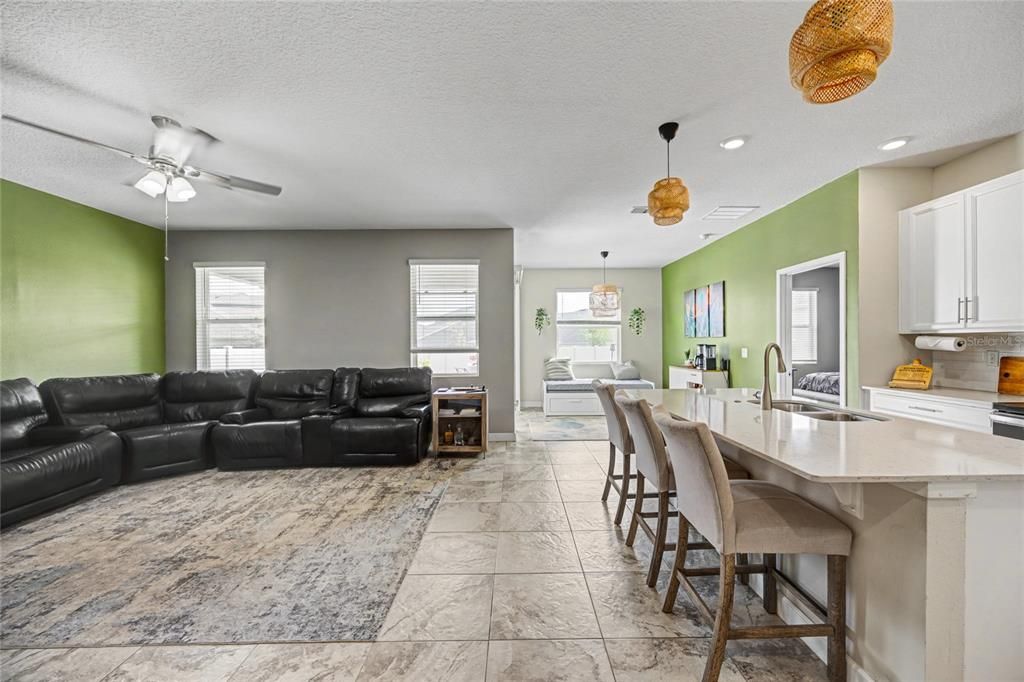 В аренду: $2,800 (3 спален, 2 ванн, 1754 Квадратных фут)