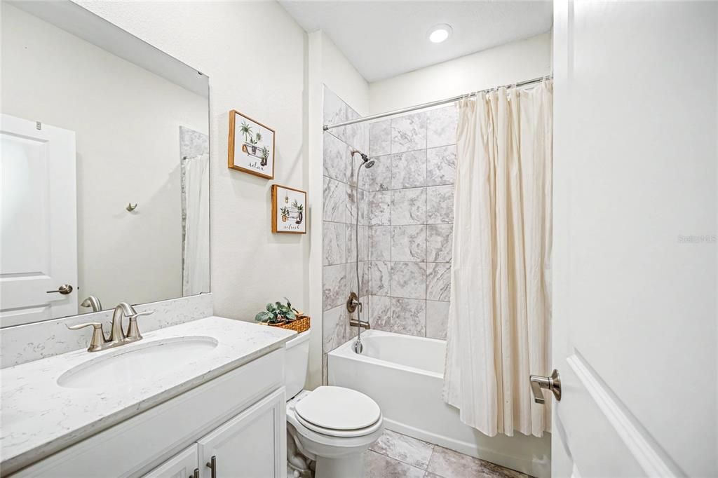 В аренду: $2,800 (3 спален, 2 ванн, 1754 Квадратных фут)