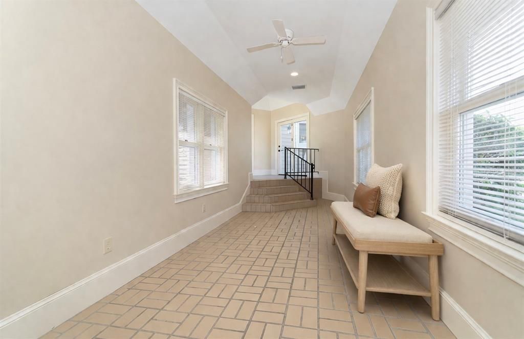 En Venta: $2,300,000 (5 camas, 5 baños, 6270 Pies cuadrados)