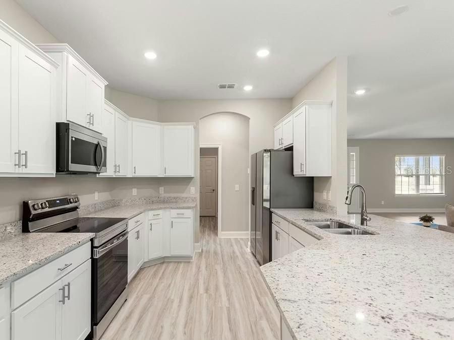 Active With Contract: $382,000 (4 beds, 3 baths, 2314 Square Feet)
