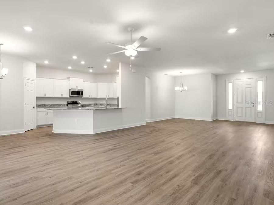 Active With Contract: $382,000 (4 beds, 3 baths, 2314 Square Feet)