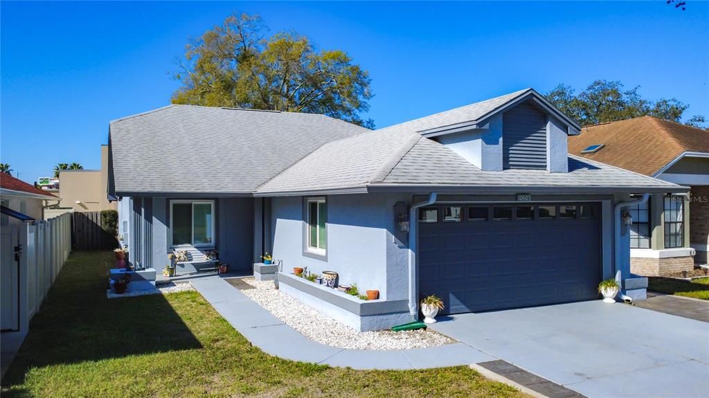 Active With Contract: $315,000 (2 beds, 2 baths, 1254 Square Feet)
