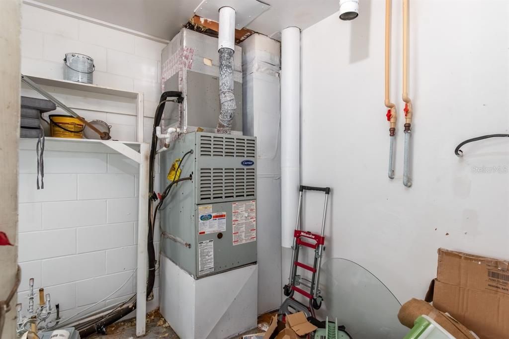 Activo con contrato: $289,900 (3 camas, 2 baños, 1790 Pies cuadrados)