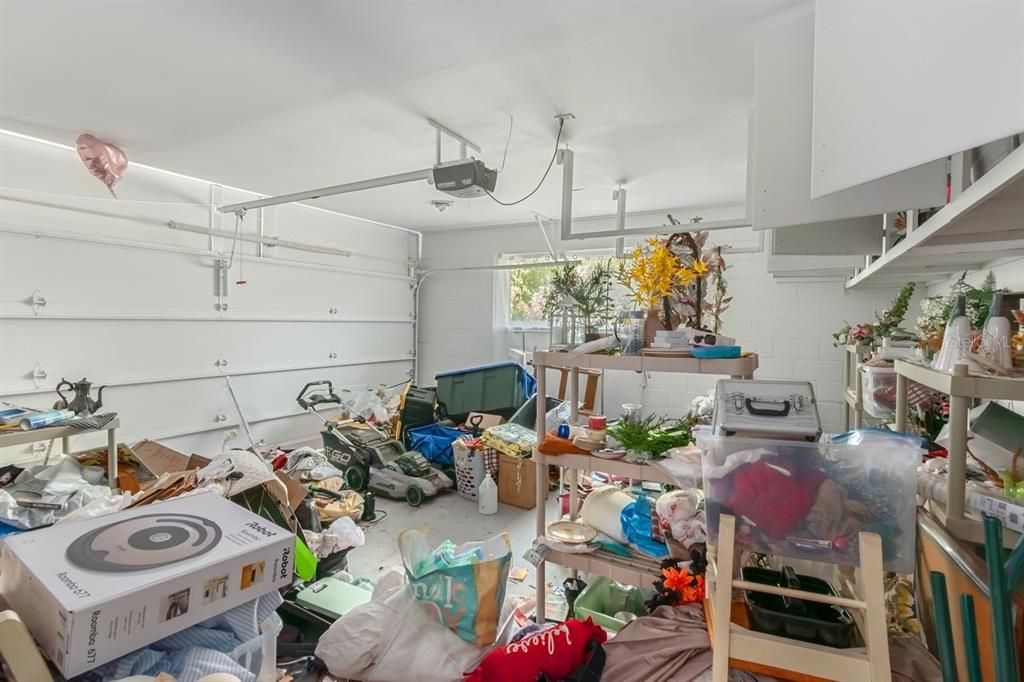 Activo con contrato: $289,900 (3 camas, 2 baños, 1790 Pies cuadrados)