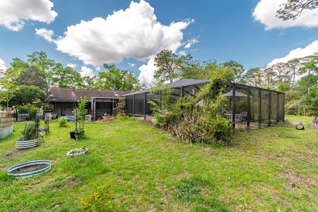 Activo con contrato: $289,900 (3 camas, 2 baños, 1790 Pies cuadrados)