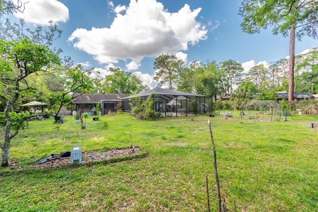 Activo con contrato: $289,900 (3 camas, 2 baños, 1790 Pies cuadrados)