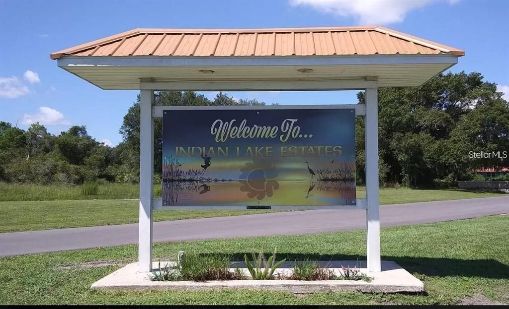 На продажу: $23,000 (0.50 acres)