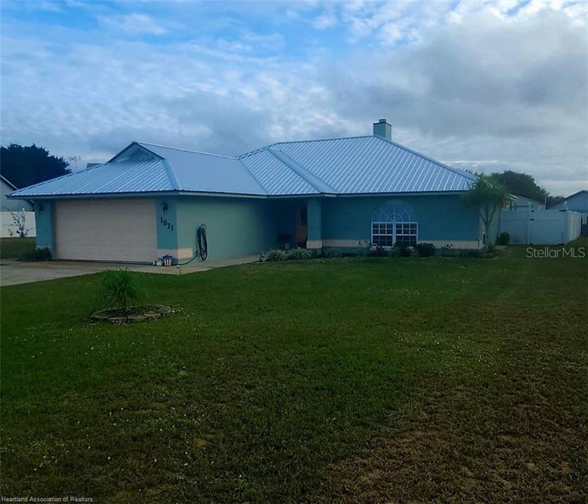На продажу: $324,500 (3 спален, 2 ванн, 1876 Квадратных фут)