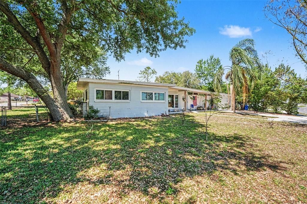 На продажу: $255,000 (3 спален, 2 ванн, 1273 Квадратных фут)