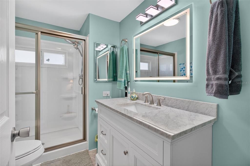 For Sale: $159,000 (2 beds, 1 baths, 1204 Square Feet)