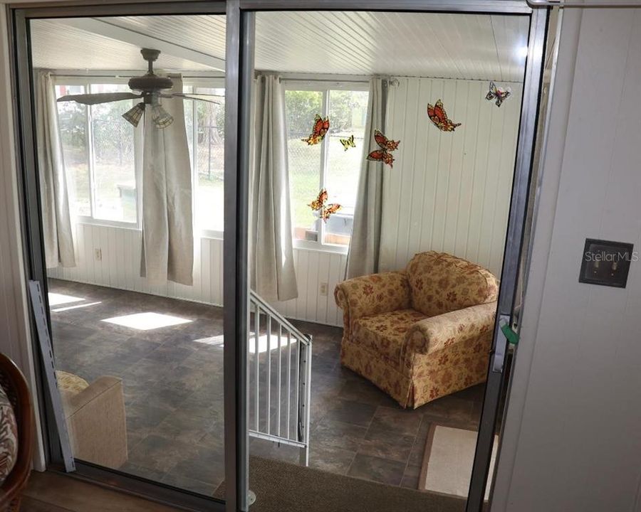 En Venta: $158,000 (2 camas, 2 baños, 1056 Pies cuadrados)