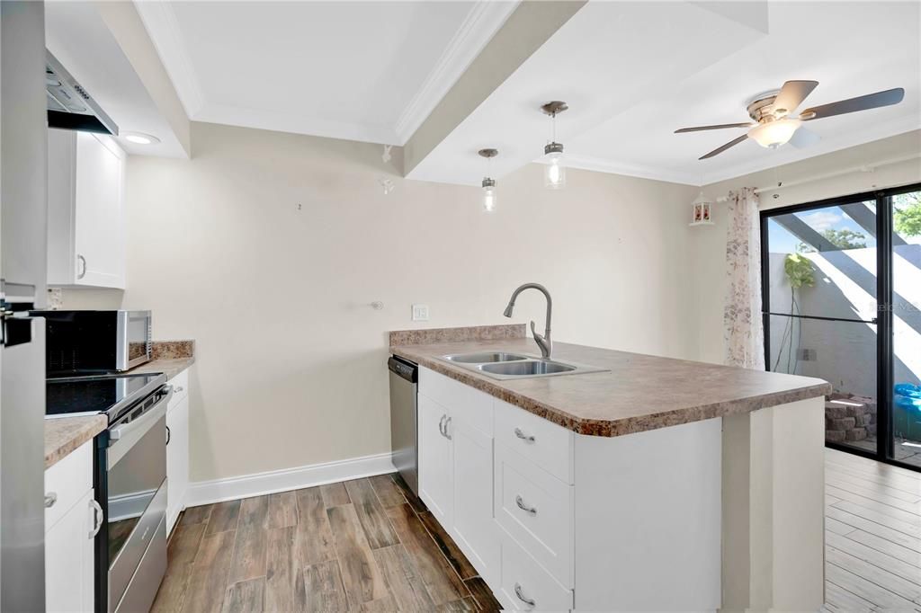 En Venta: $265,000 (2 camas, 2 baños, 1495 Pies cuadrados)