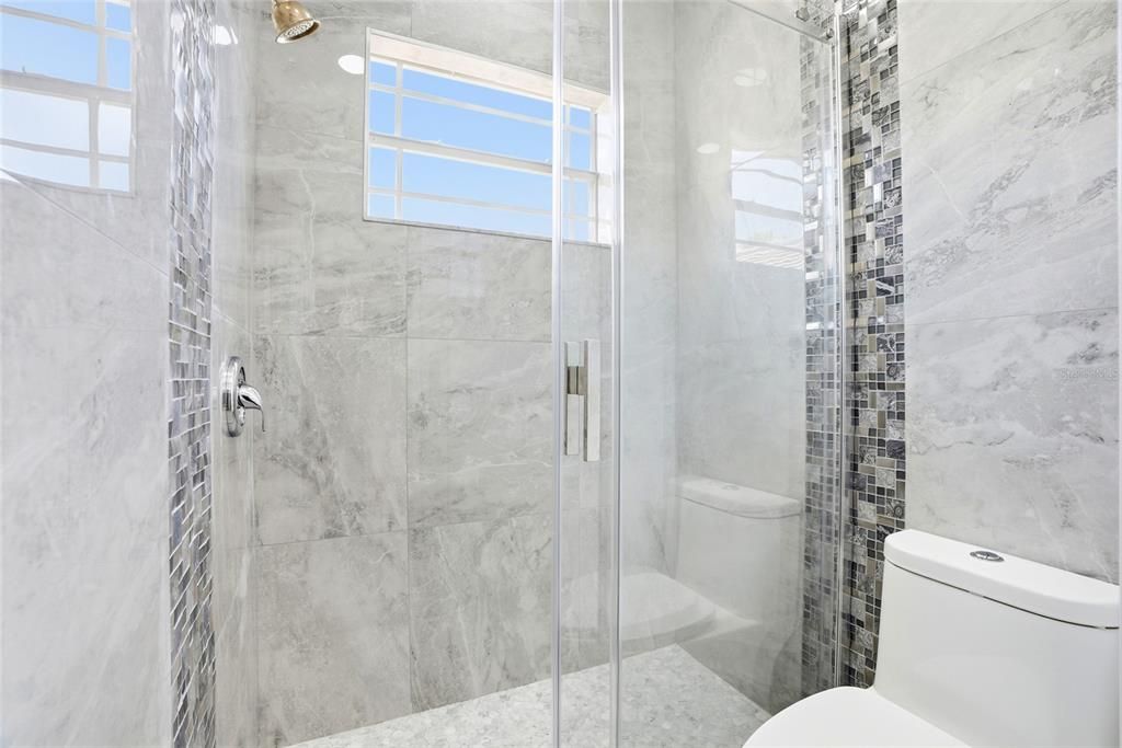 For Sale: $1,300,000 (4 beds, 3 baths, 3714 Square Feet)