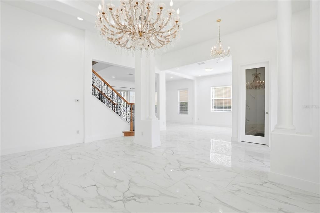 For Sale: $1,300,000 (4 beds, 3 baths, 3714 Square Feet)