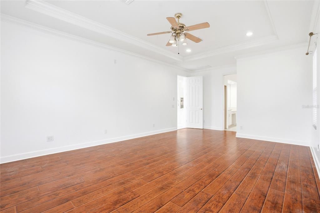 For Sale: $1,300,000 (4 beds, 3 baths, 3714 Square Feet)