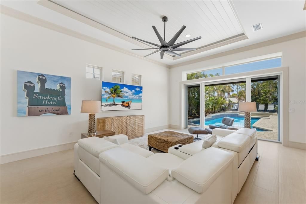 Active With Contract: $2,998,000 (4 beds, 4 baths, 2585 Square Feet)